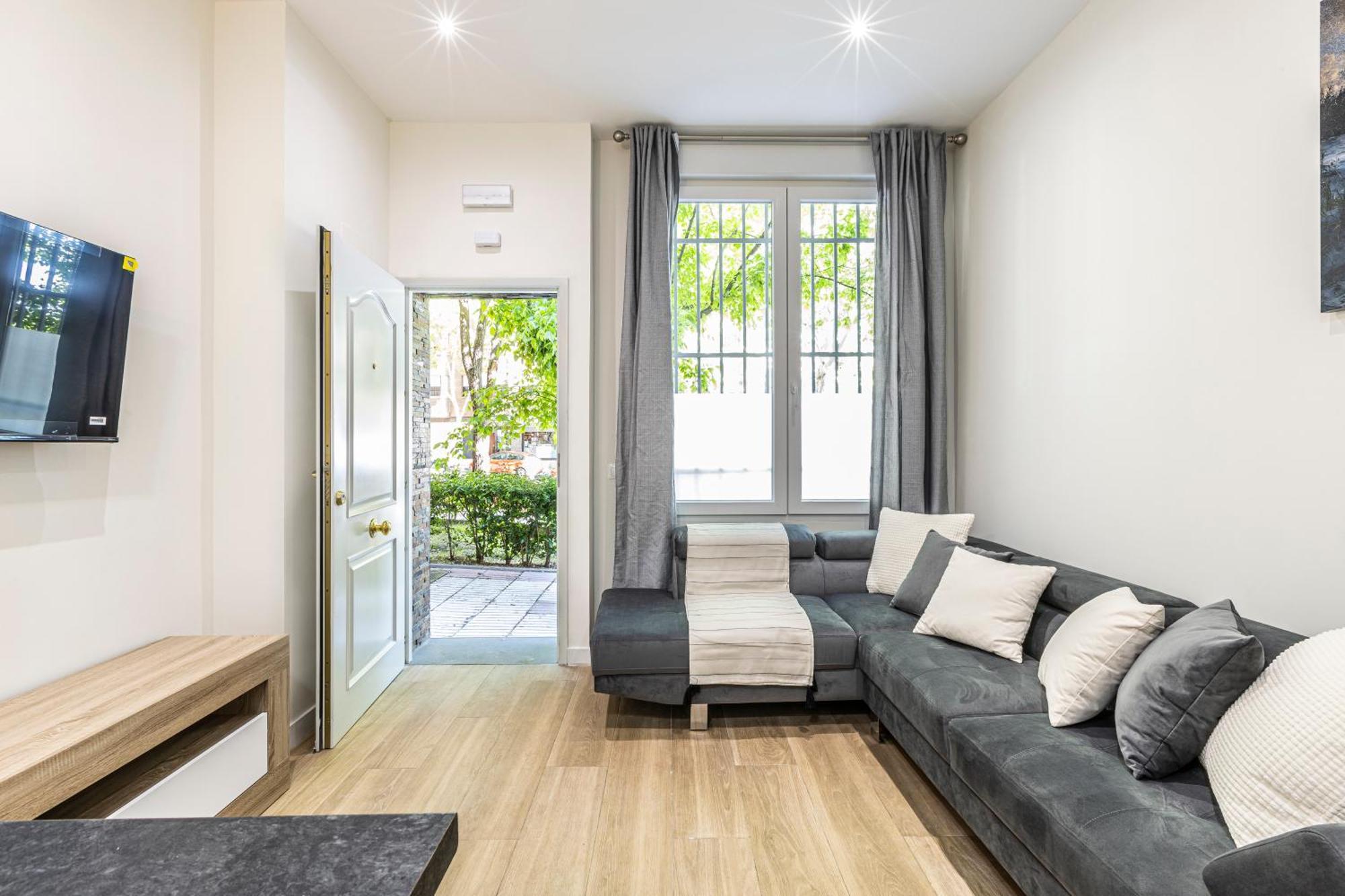 Apartamentos A 5 Minutos Del Centro De Madrid 4P Buitenkant foto